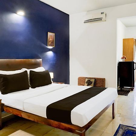 Super Townhouse Candolim Exterior foto